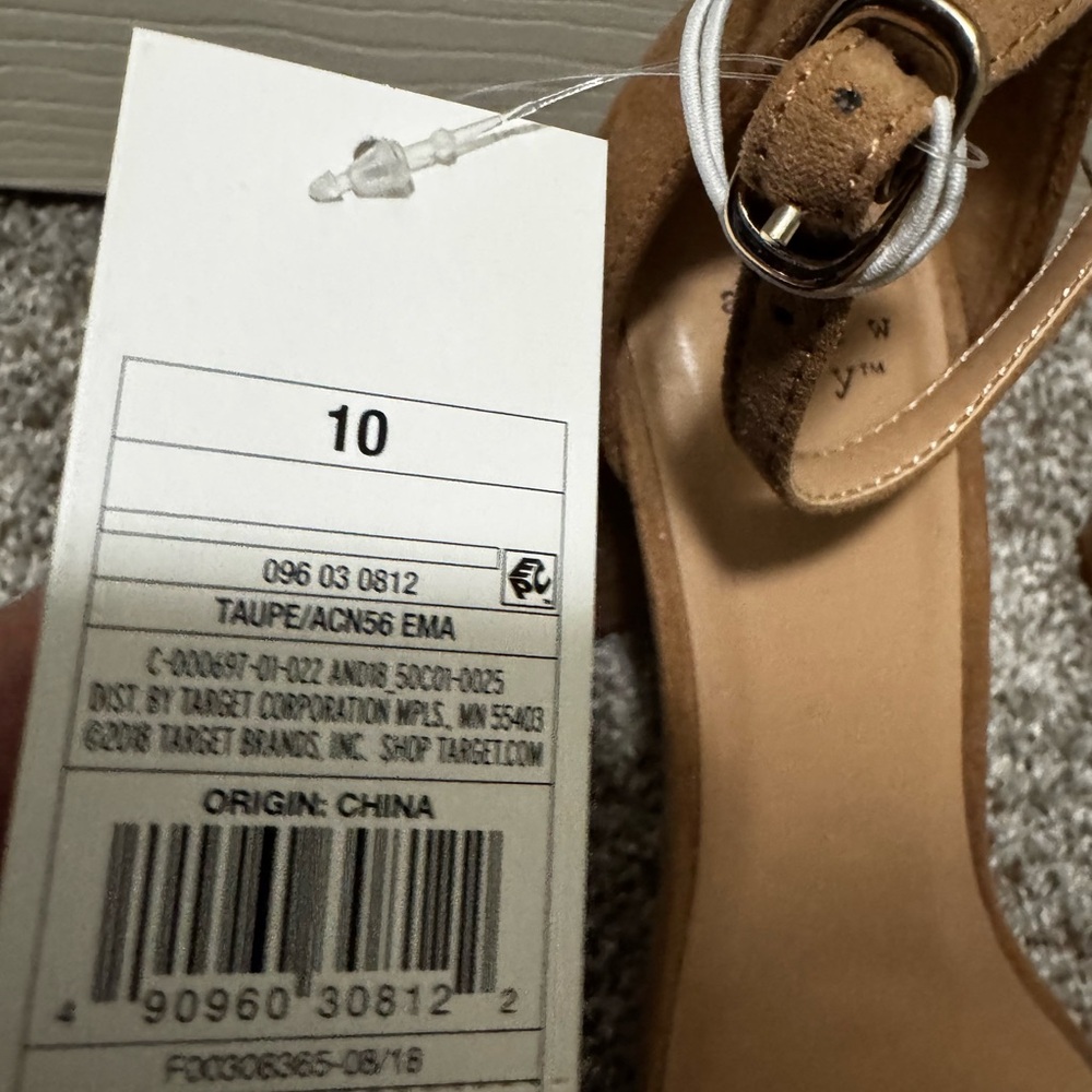 A New Day Women's Brown Ankle Strap Heels - Picture 2 of 3